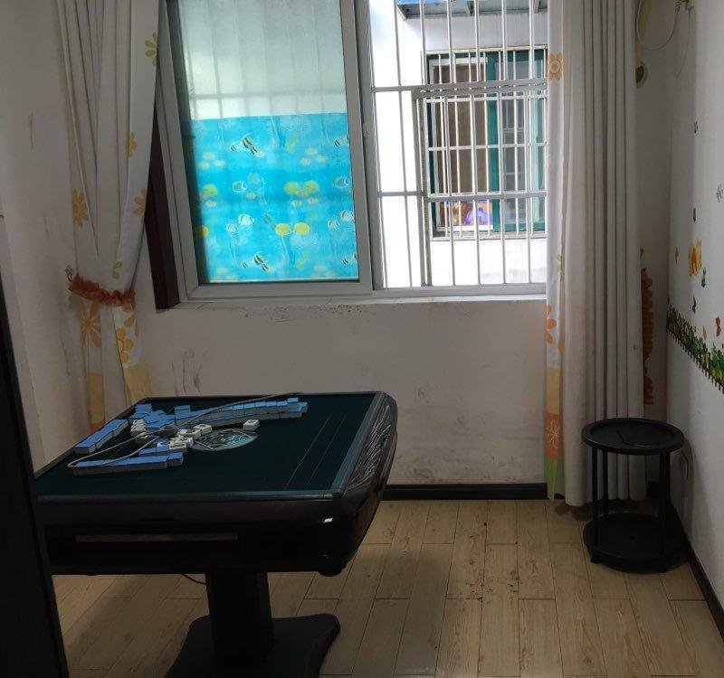 安国广厦c座4023室2厅2卫，附赠50平米大阳台