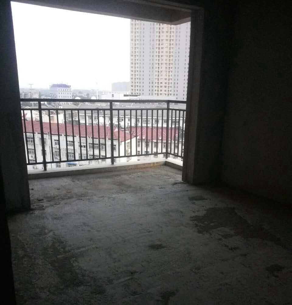 嘉和上城3室2厅2卫