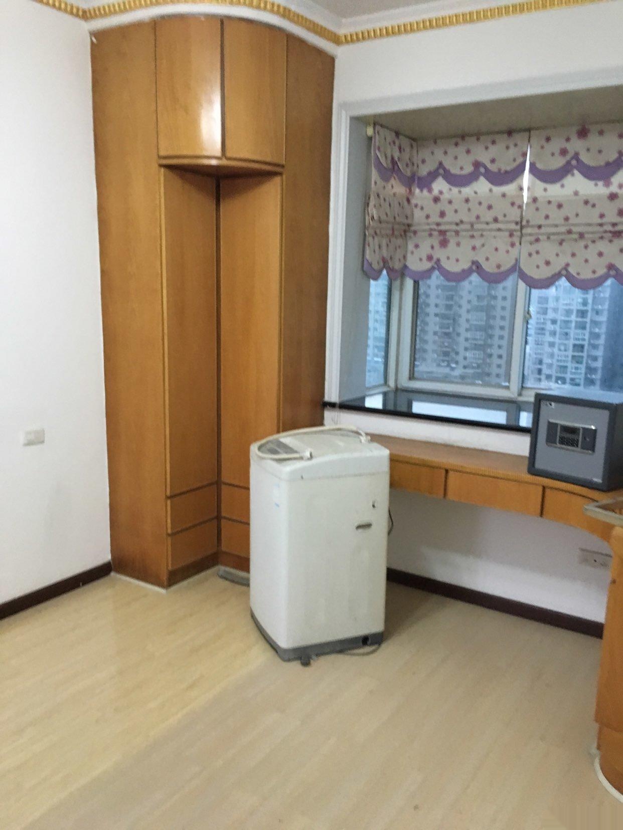 乾坤陽光3室2廳2衛(wèi)