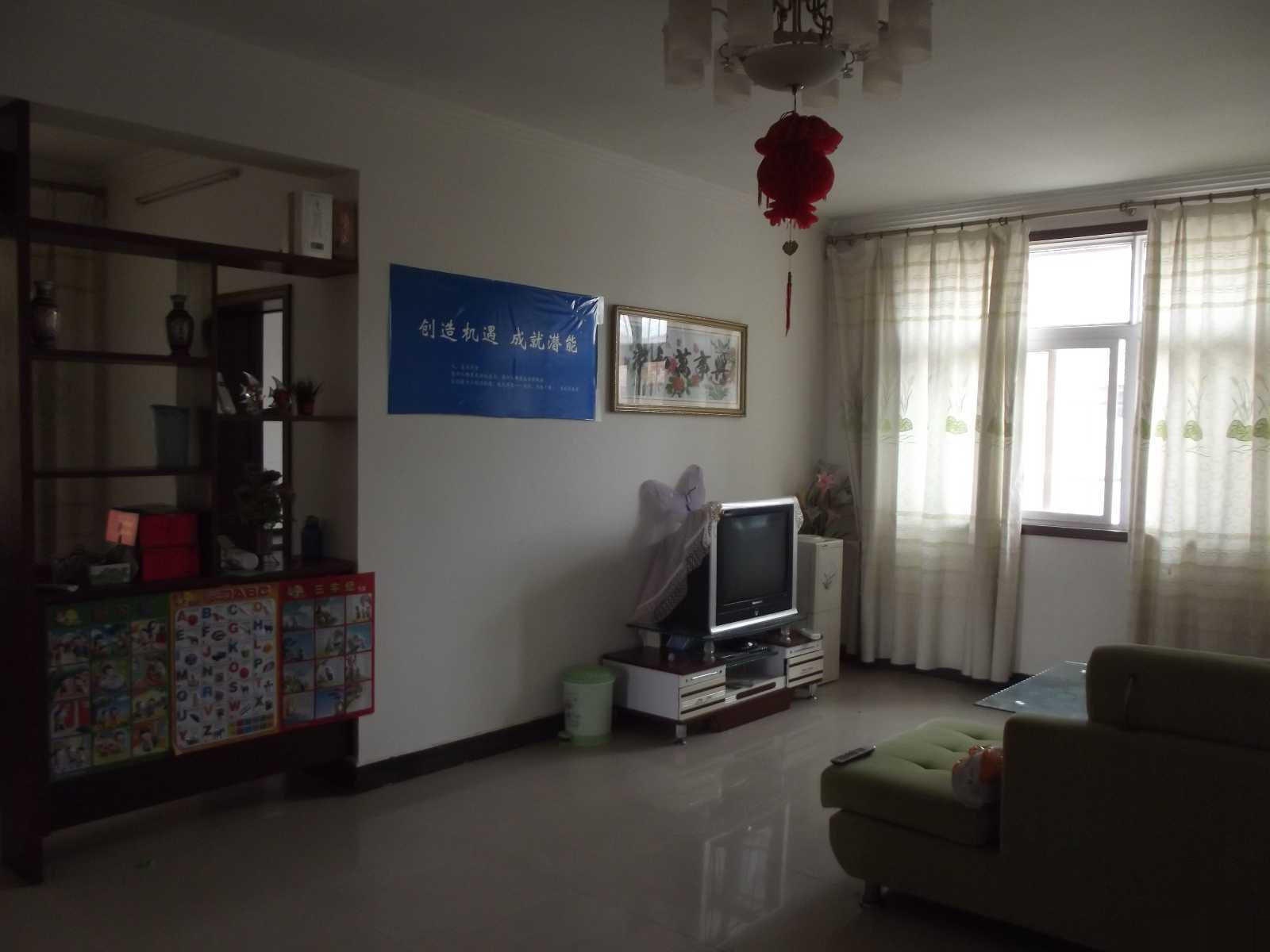 孝南同升苑2室2廳103平米中等裝修拎包入住！