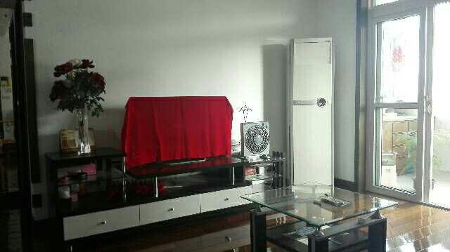 东苑小区3室2厅精装出售