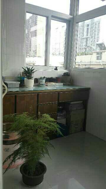 东苑小区3室2厅精装出售