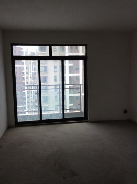  觀景房證滿兩年三房毛坯等您來