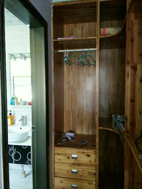 福星城三室精裝房出租，拎包即可入?。? src=