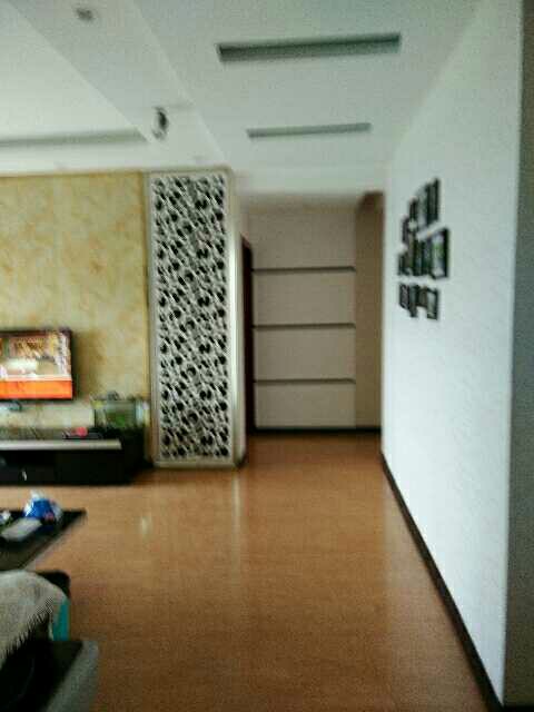 福星城三室精裝房出租，拎包即可入??！