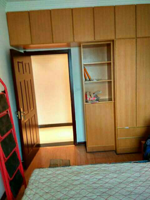 孝南亞飛廣場2室2廳110平米拎包即可入住！