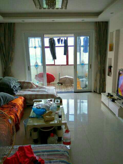 孝南亞飛廣場2室2廳110平米拎包即可入住！