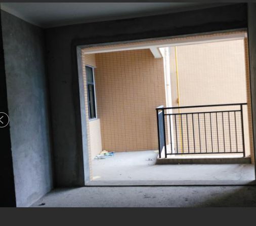 滨湖天地超高性价比四房出售