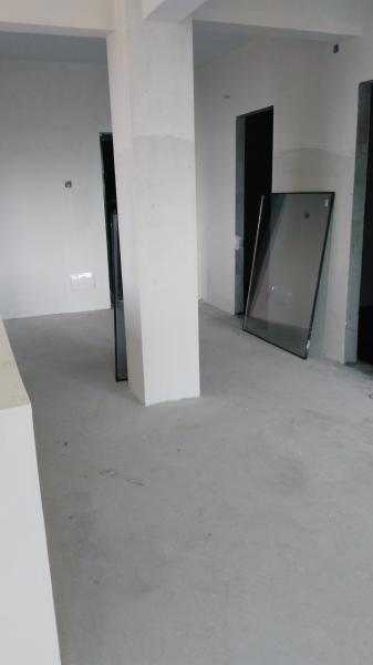 中建国际花园48万85平米2房毛坯南北,业主急售