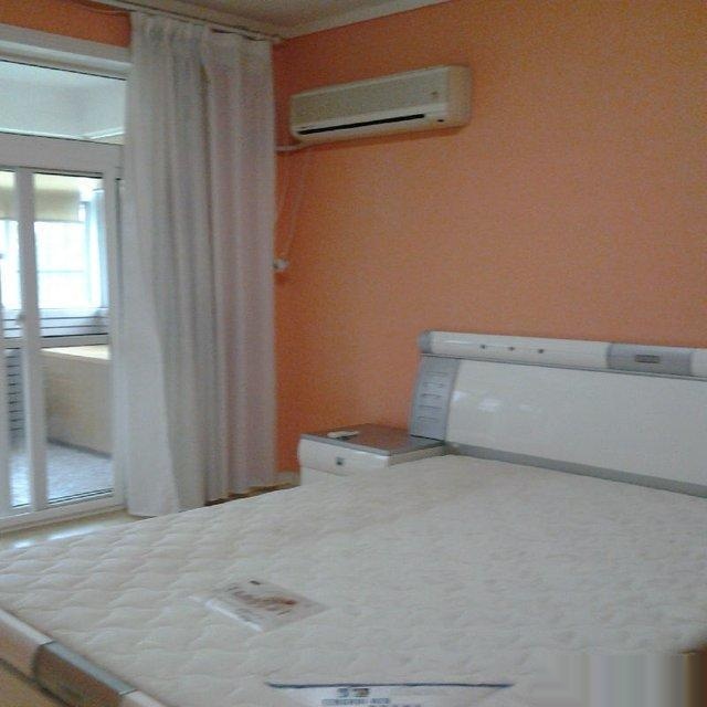 東苑小區(qū)3室2廳1衛(wèi)(個(gè)人)