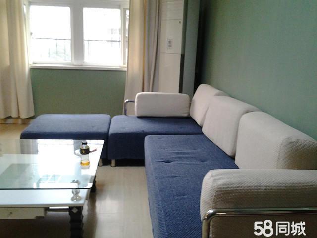 東苑小區(qū)3室精裝修拎包入??！