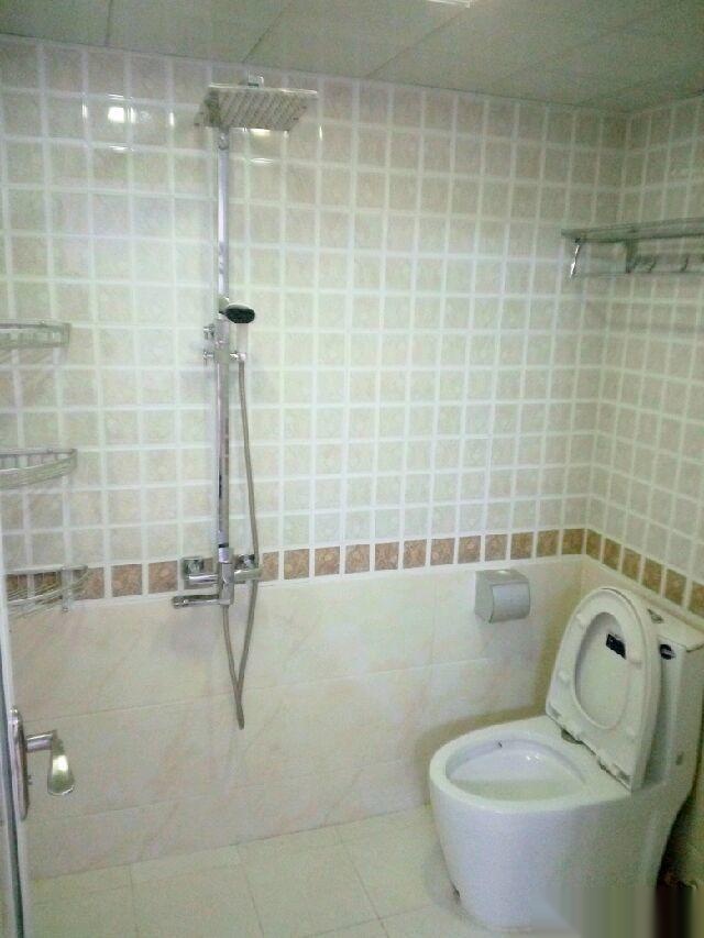 東城區(qū)2室2廳精裝65平米公寓房出租半年付(個(gè)人)