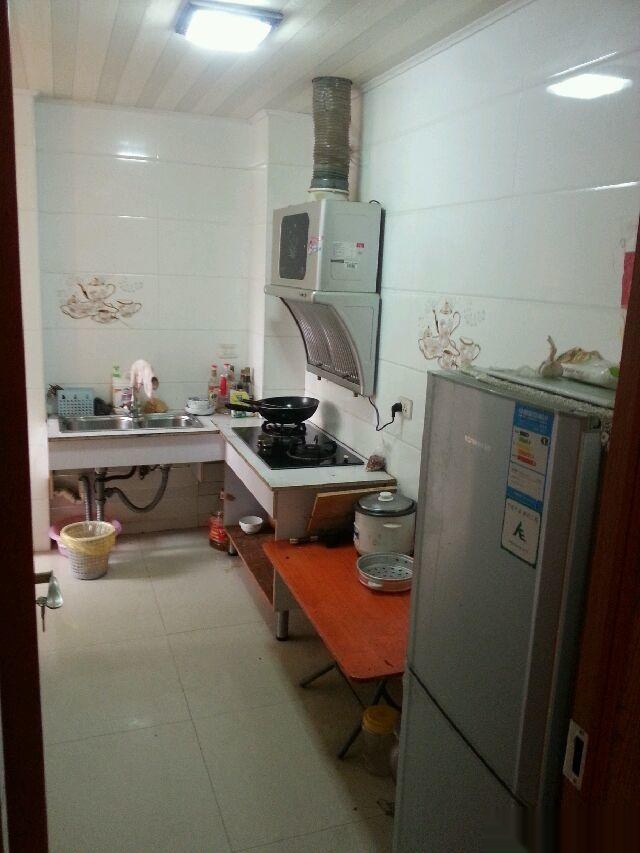 ----錦繡后湖2室家電齊，南北通，環(huán)境佳(個(gè)人)