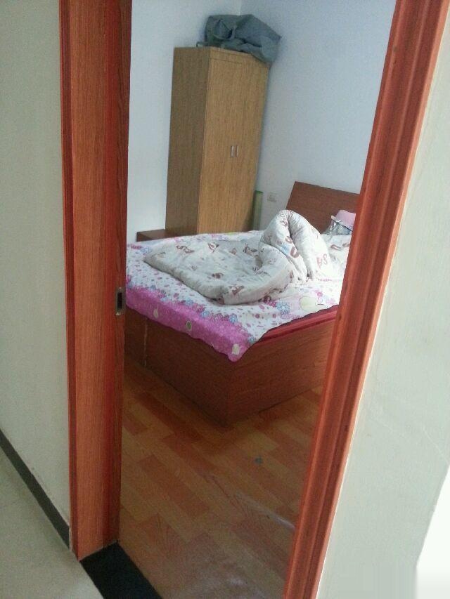 ----錦繡后湖2室家電齊，南北通，環(huán)境佳(個(gè)人)