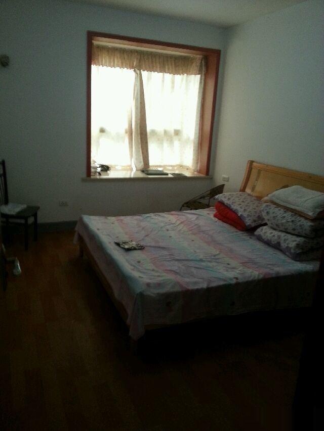 ----錦繡后湖2室家電齊，南北通，環(huán)境佳(個(gè)人)