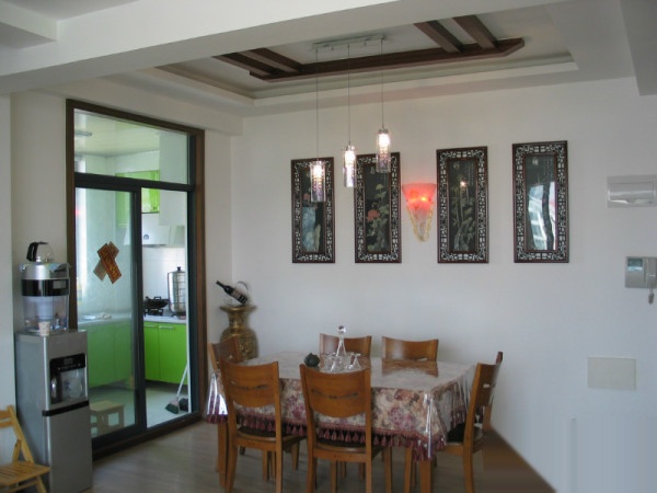 ------蔚藍(lán)新都復(fù)式樓招租