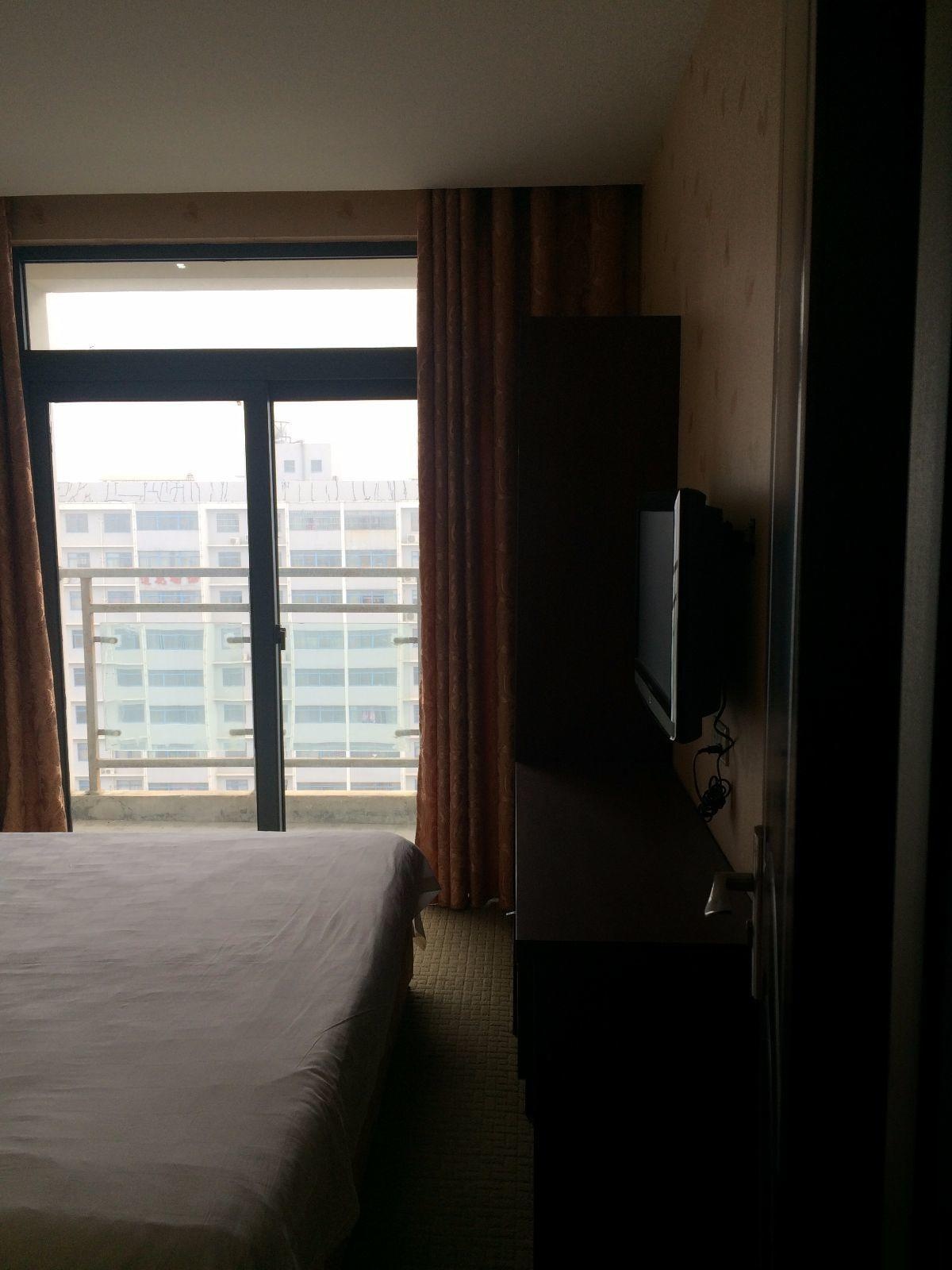 (出售)國(guó)貿(mào)大廈1室1廳1衛(wèi)34.7平米