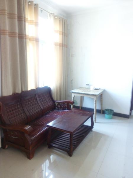 ------文化路園林路金鯉潭3室1廳1衛(wèi)(個人)