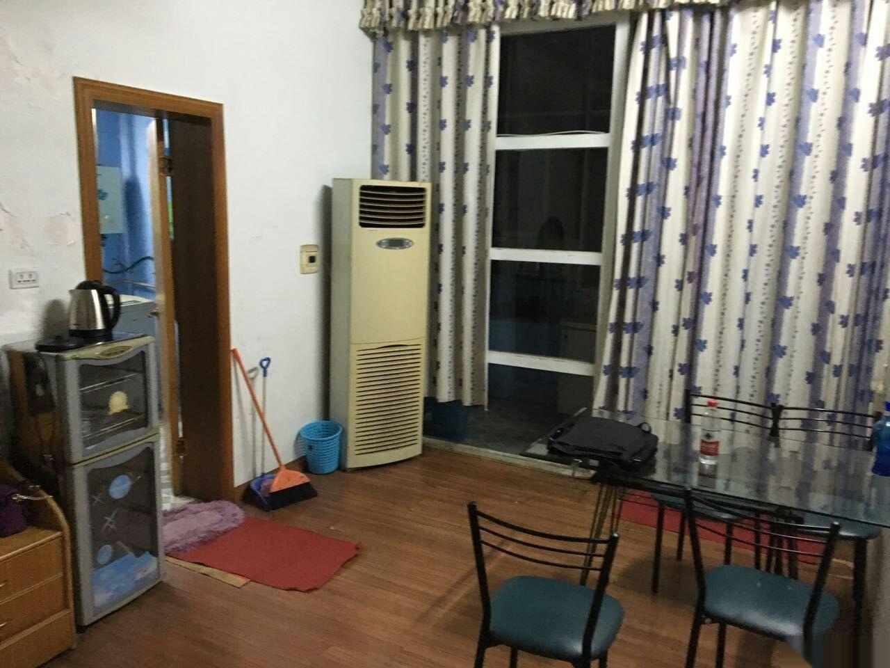 ---------书院街电力大院3室1厅