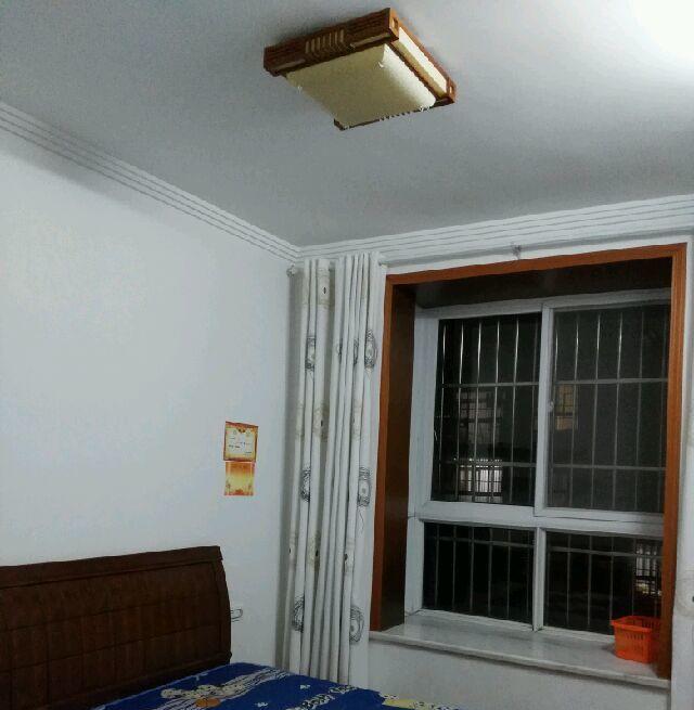 ------泰阳城小区3室2厅2卫