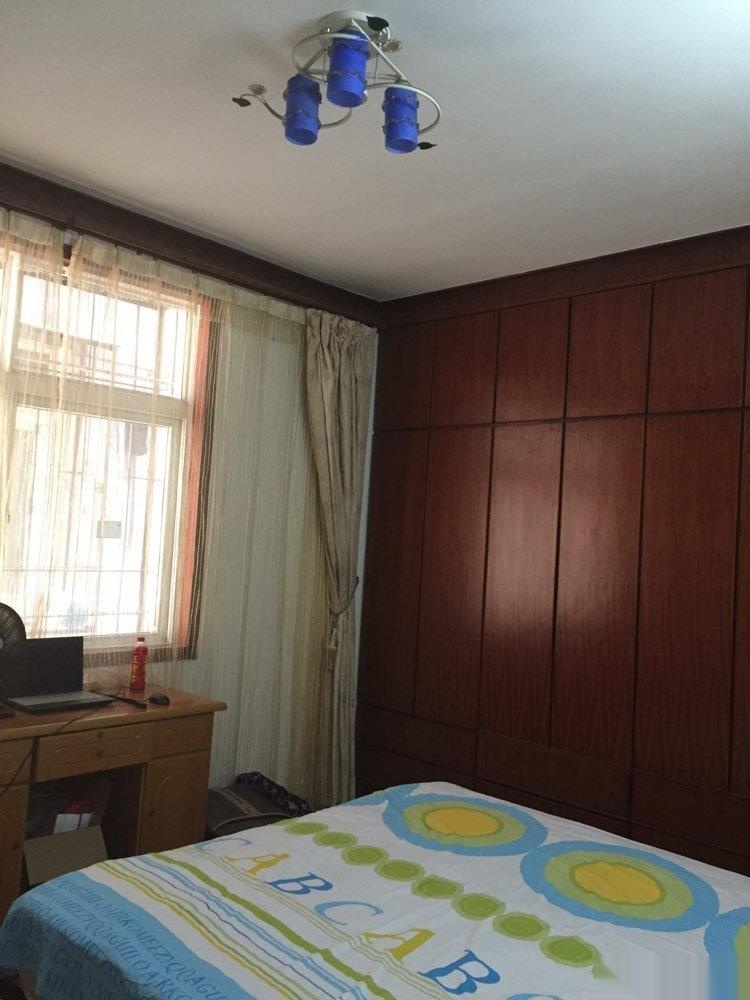 -------群声南区3室2厅1卫