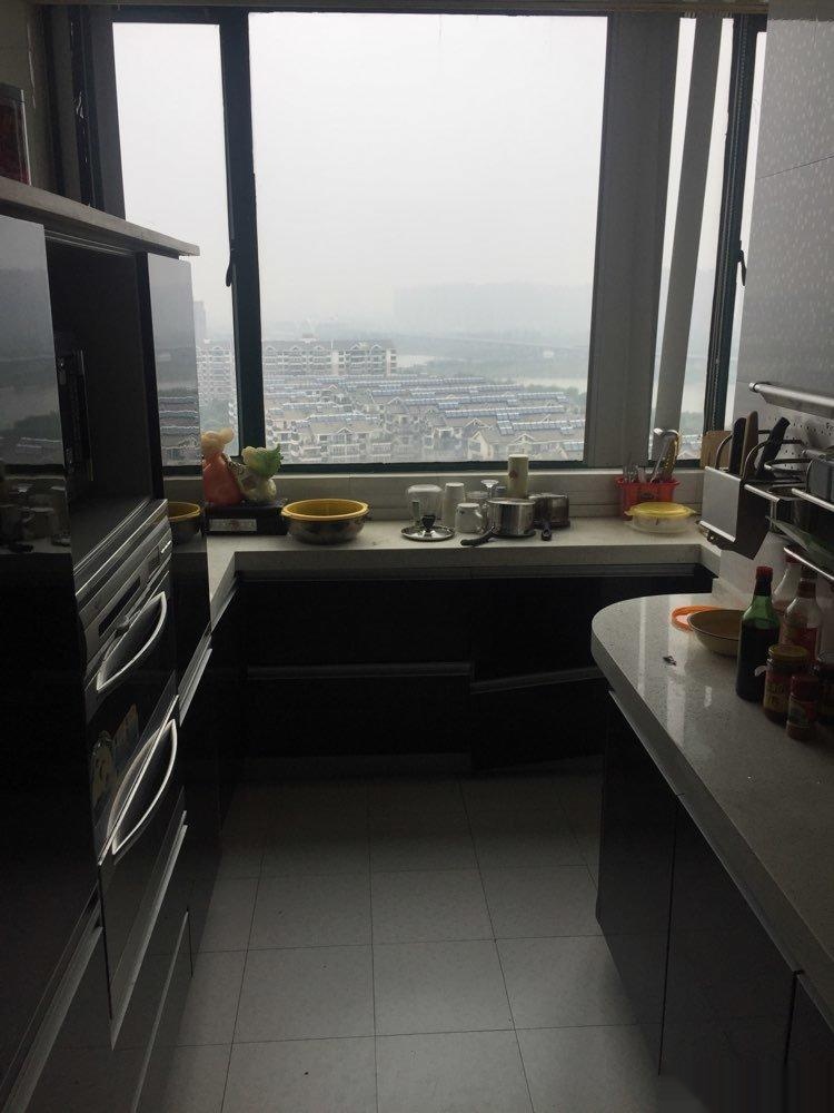 (出售)乾坤陽(yáng)光5室2廳3衛(wèi)