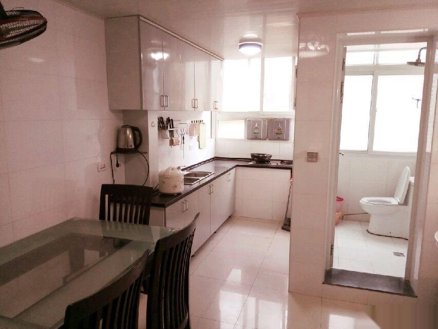 --------北京路万峰苑2室1厅1卫3楼(个人)