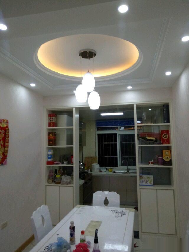 三軍帥帥府旁邊環(huán)東花園