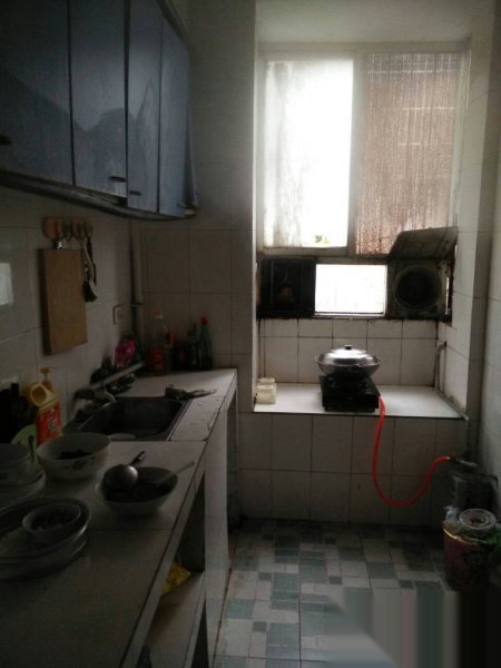 -----長征路電視臺(tái)群聲社區(qū)低價(jià)！?。? src=