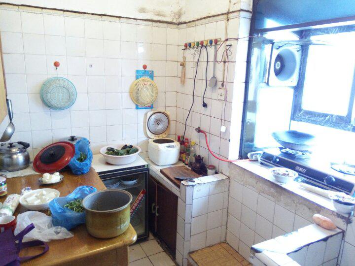 -----长征路长征一路附近工行院内4楼160大户型好房低价