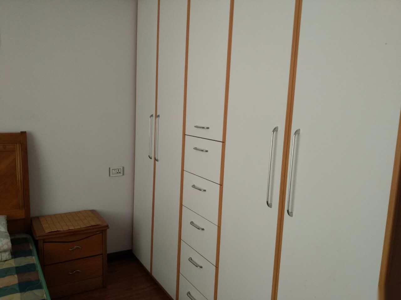 -------航天新村2室1廳70平米中等裝修年付(個(gè)人)