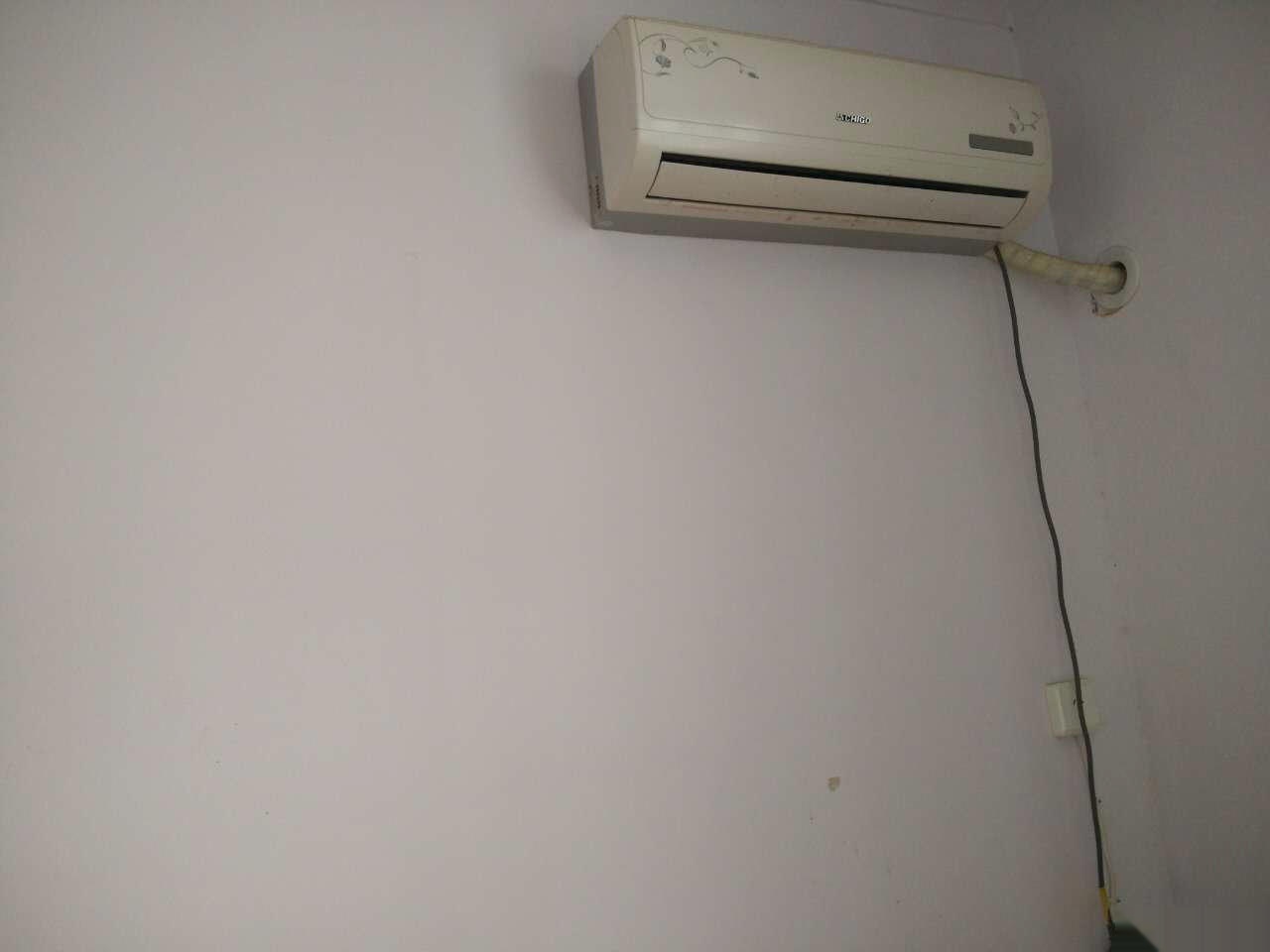 -------航天新村2室1廳70平米中等裝修年付(個(gè)人)