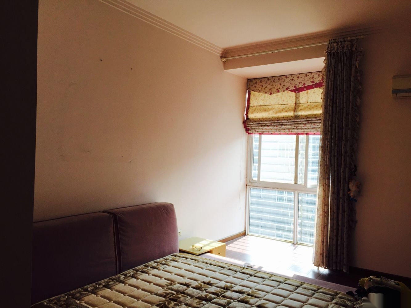 -------乾坤阳光4室4厅3卫188平米