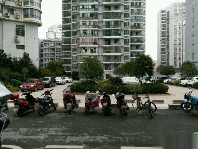 -----民邦熙公馆住房急售精装修3室2厅2卫120㎡79万