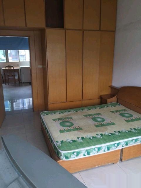 --------工程學(xué)院三里  房安靜舒適(個人)