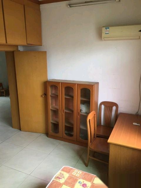 --------工程學(xué)院三里  房安靜舒適(個人)