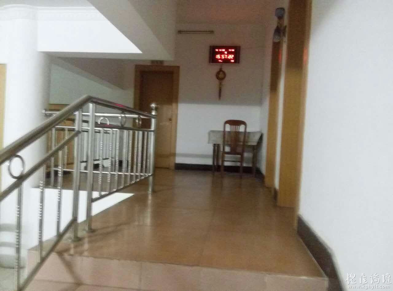 正好房產(chǎn)---A2598長征路口單位房三室二廳二衛(wèi)1/6簡裝