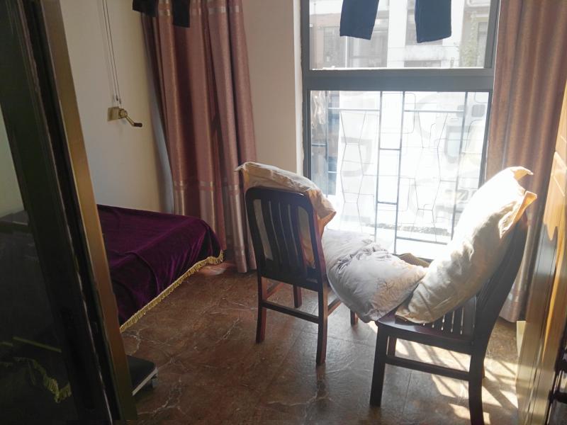 福星城二期精装城东高档小区纯正中国风,全红木家具