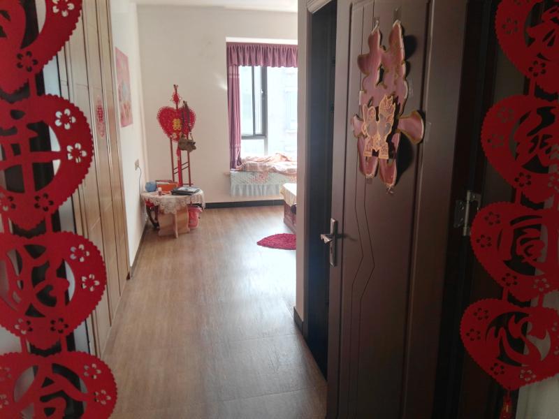 福星城二期精装城东高档小区纯正中国风,全红木家具