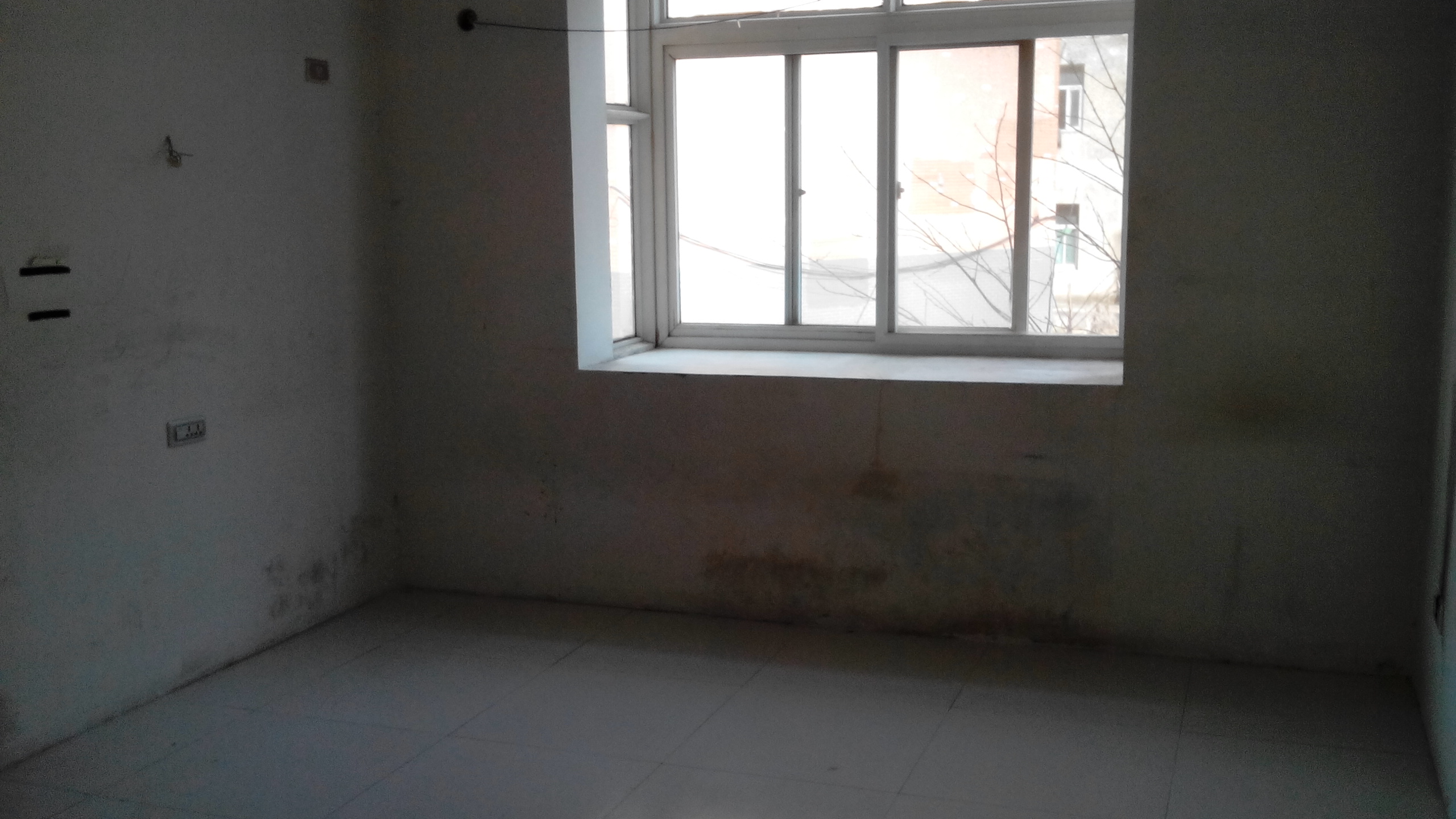 B1712玉泉南路廣玉蘭小區(qū)三室二廳二衛(wèi)??1/7簡裝