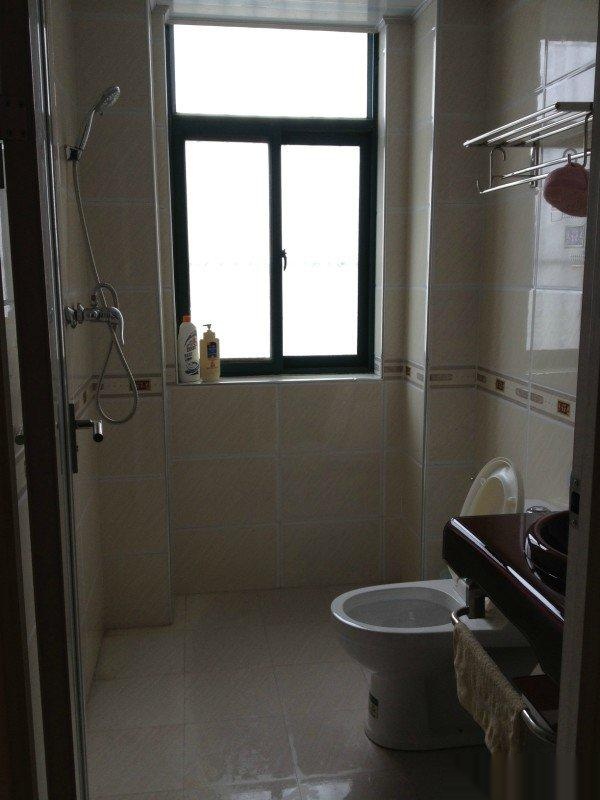 (出售)金苑花园3室2厅2卫