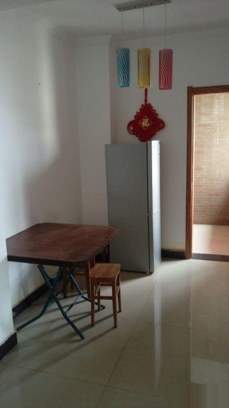 -------孝高交通路宏博學(xué)府2室1廳80平米簡單裝修