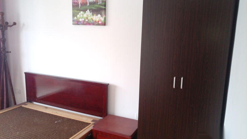 -------孝高交通路宏博學(xué)府2室1廳80平米簡(jiǎn)單裝修