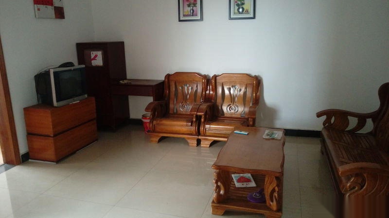 -------孝高交通路宏博學(xué)府2室1廳80平米簡(jiǎn)單裝修