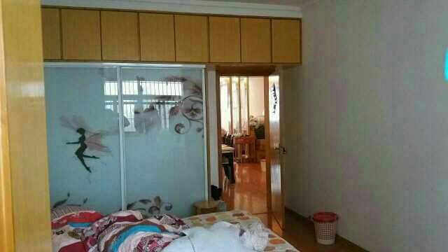  楼层,足不出户就找到好房，交通方便，环境优雅