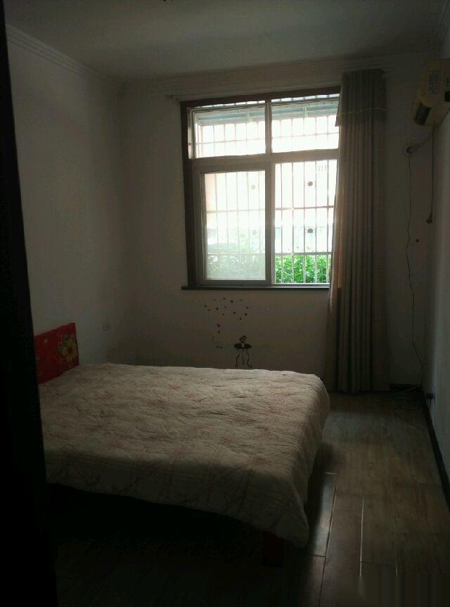 -----孝感學(xué)院旁共青華苑2室2廳1衛(wèi)(個(gè)人)