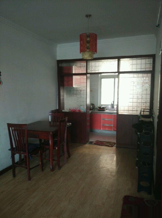 ------共青華苑2室2廳1衛(wèi)1000(個(gè)人)