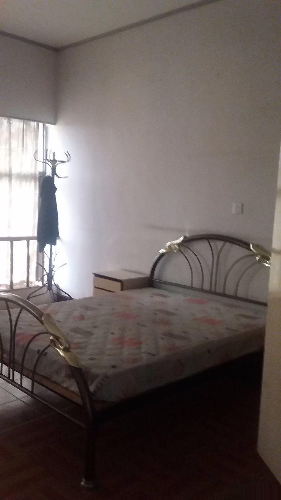 ------文化东路单位房3室2厅3卫160平