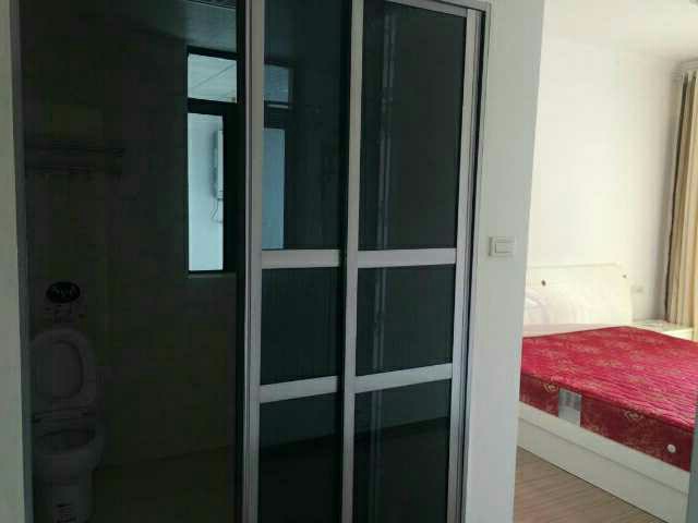 中建國(guó)際花園精裝帶家具家電房東誠(chéng)心出售