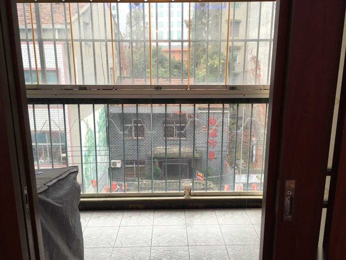 -------泰陽(yáng)城2室2廳1衛(wèi)